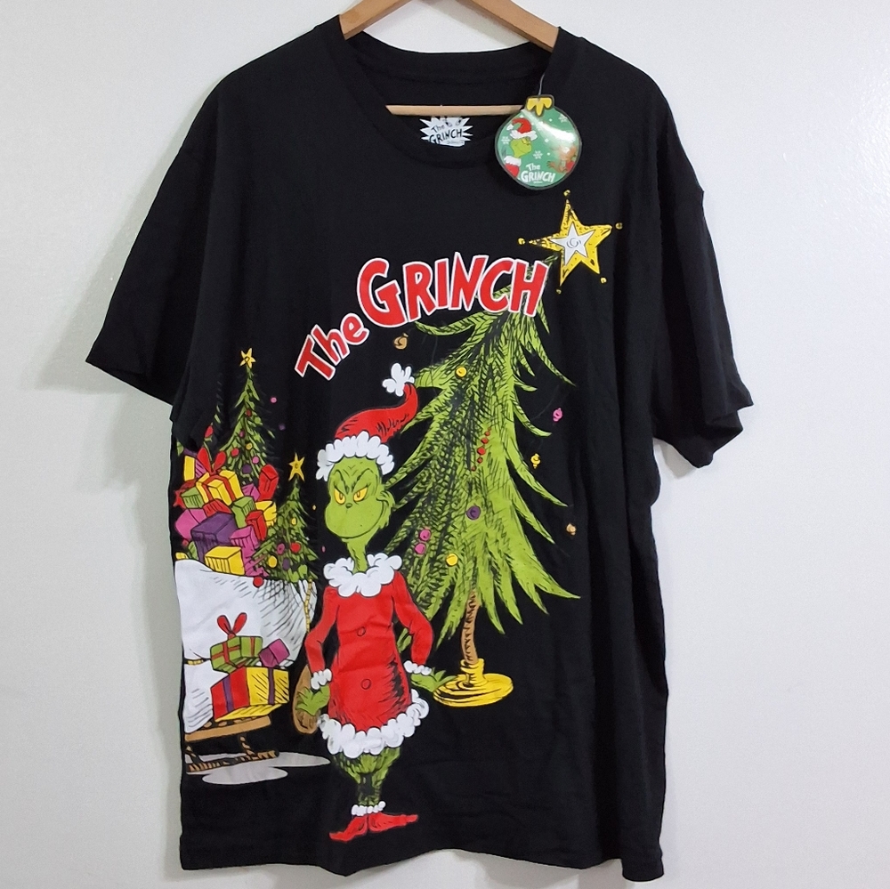 NWT The Grinch Women's Christmas 100% Cotton Short Sleeve T-shirt,  Size Large